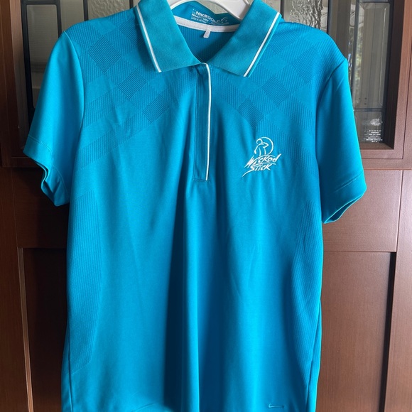 Nike women’s golf polo, drifit size M - Picture 3 of 7